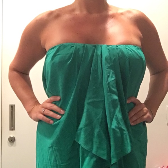 Green BCBG strapless dress - Picture 3 of 7